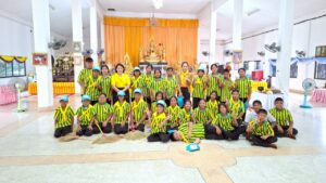 ร่วมถวายเทียนพรรษา เ&hellip;